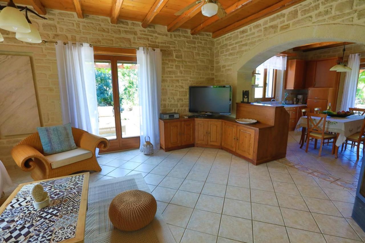 Villa Harmony, Steinvilla Prines  Экстерьер фото